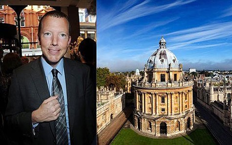 Năm nay, ĐH Oxford dẫn đầu bảng với 7,8% triệu phú từng học tại đây. Là trường đại học lâu đời nhất trong cộng đồng các nước nói tiếng Anh, Oxford đã đào tạo ra những nhà văn, nhà tư tưởng, nhà khoa học, doanh nhân vĩ đại nhất thế giới, trong số đó có triệu phú Nat Rothschild. Năm 2012, ước tính tài sản của gia đình Rothschild vào khoảng 1 tỷ bảng.